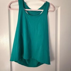 Green lululemon tank